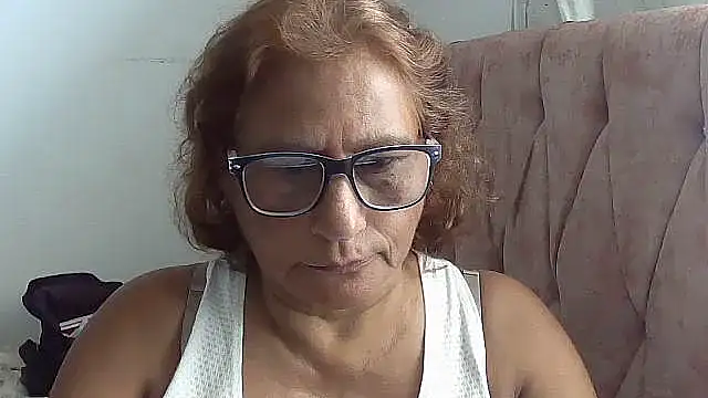 charrysexy1 online show from 02.18.26