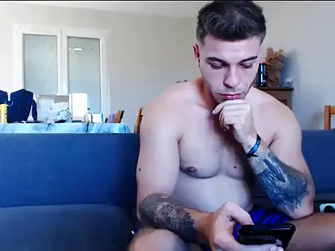 Snapshot of Elkafit28 chatting on 04.06.26 Elkafit28 online show from 04.06.26