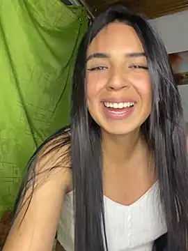 Miss Nicole online show from 12.14.24