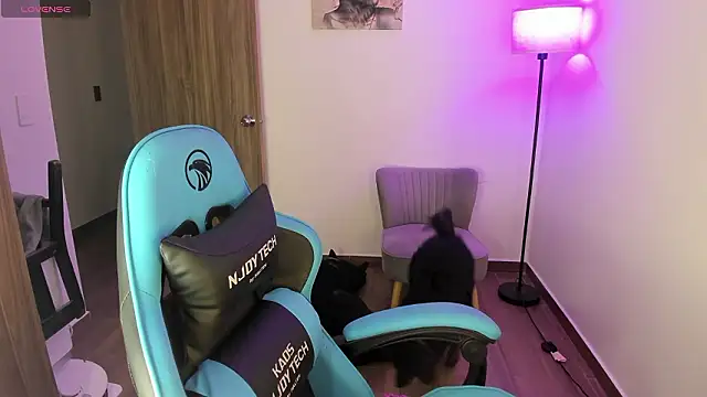 Miss Nicole online show from 03.13.26