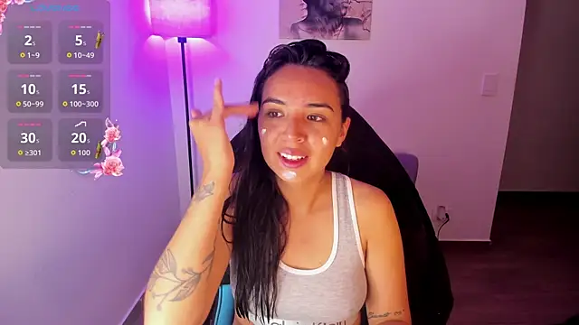 Miss Nicole online show from 05.31.26