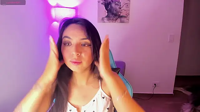 Miss Nicole online show from 06.05.26