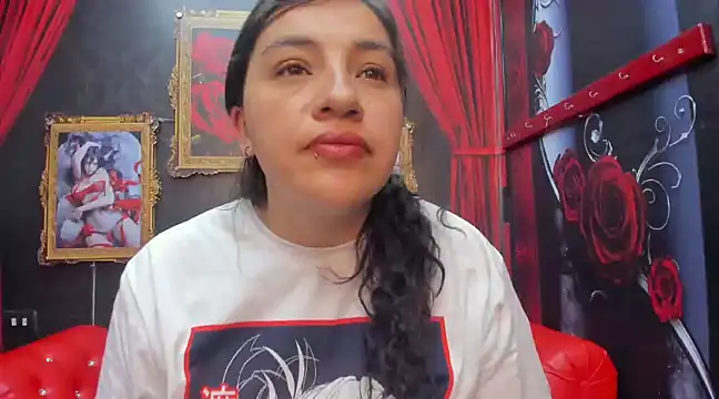 Snapshot of AmaiaDavies chatting on 12.02.24 AmaiaDavies online show from 12.02.24