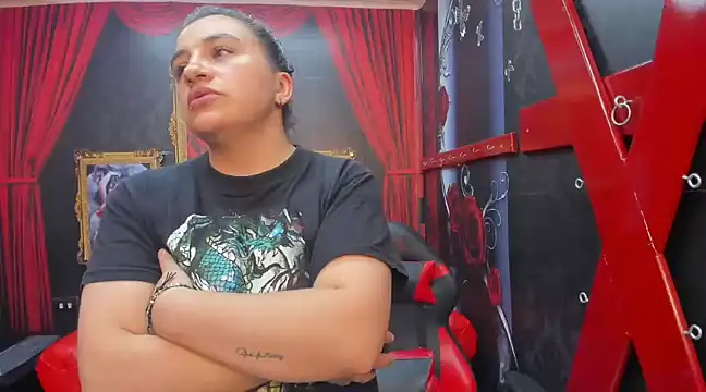 Snapshot of AmaiaDavies chatting on 12.02.24 AmaiaDavies online show from 12.02.24