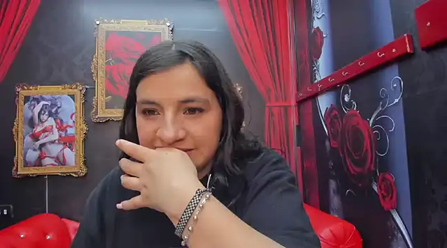 Snapshot of AmaiaDavies chatting on 12.03.24 AmaiaDavies online show from 12.03.24