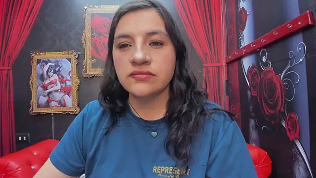 Snapshot of AmaiaDavies chatting on 12.12.24 AmaiaDavies online show from 12.12.24