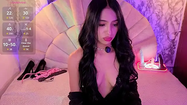  emma miller  online show from 04.08.26