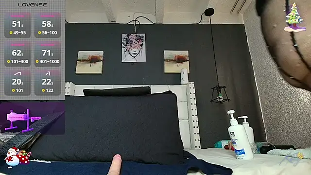 hazel milf online show from 12.17.25