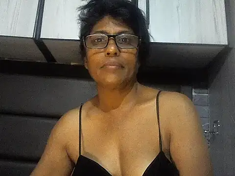 MsAttitude online show from 09.10.25