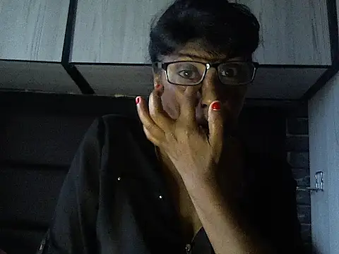 MsAttitude online show from 11.25.25