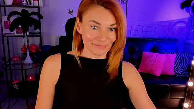 Snapshot of MistyBarnes chatting on 01.28.25 MistyBarnes online show from 01.28.25