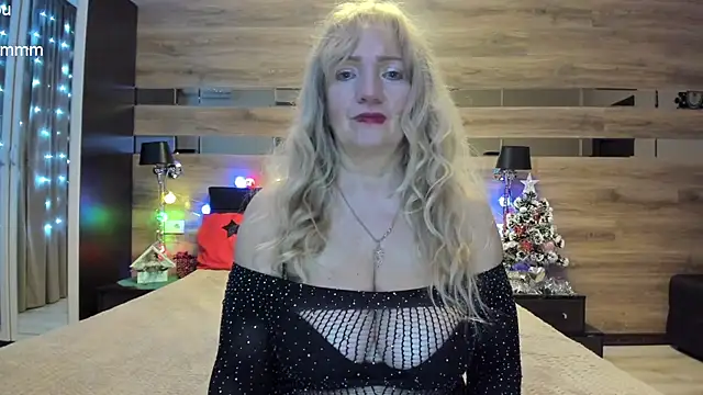 TrueFoxyyy online show from 01.30.25