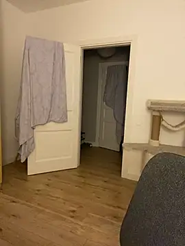 Snapshot of malyshhka chatting on 12.14.24 malyshhka online show from 12.14.24