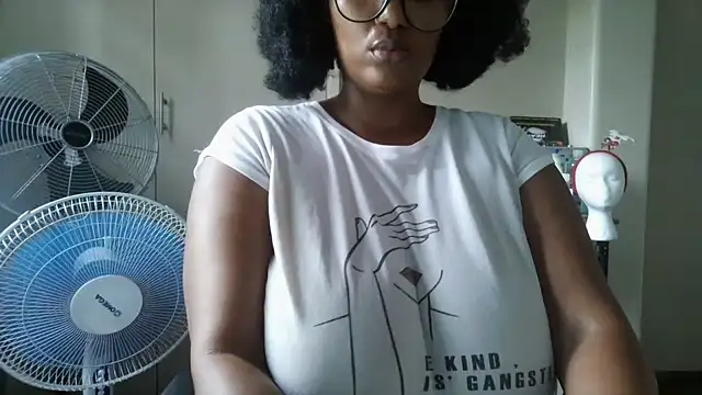 Snapshot of Charlie-Crawford chatting on 03.01.26 Charlie-Crawford online show from 03.01.26