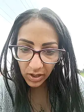 Snapshot of alma_blue chatting on 12.15.24 alma blue online show from 12.15.24