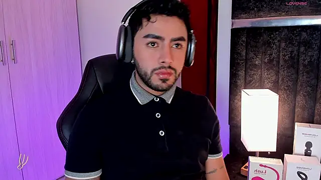 ItsMeEros online show from 02.08.25