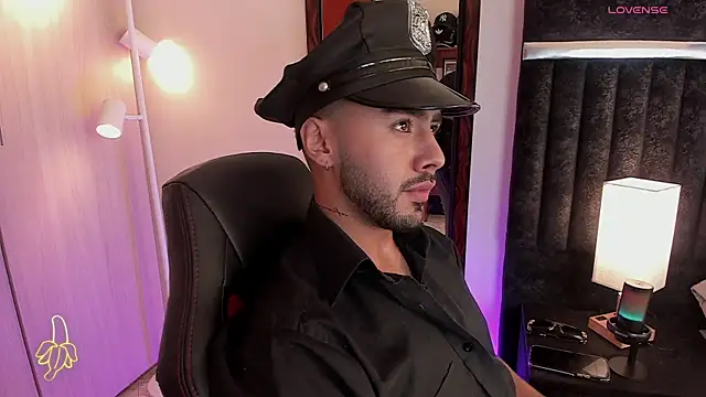 ItsMeEros online show from 10.19.25