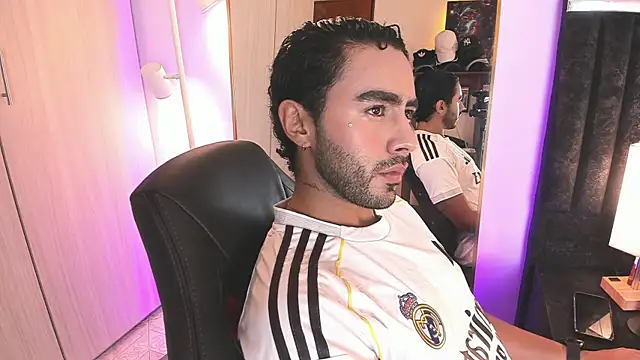 ItsMeEros online show from 03.31.26