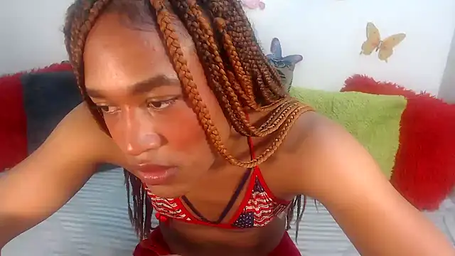 Snapshot of dirtydolltsx chatting on 01.31.25 dirtydolltsx online show from 01.31.25