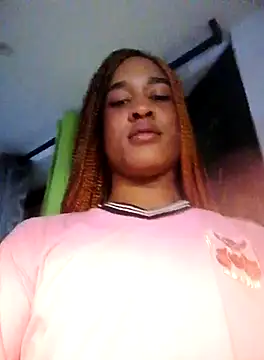 Snapshot of dirtydolltsx chatting on 03.04.25 dirtydolltsx online show from 03.04.25