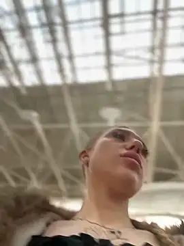 pinkstar  online show from 02.06.25