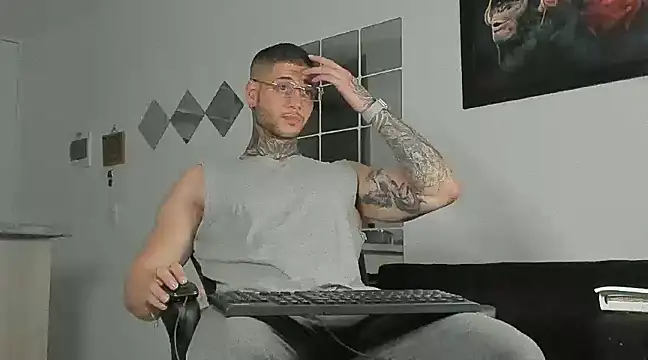  jamesleandros1 online show from 02.28.25