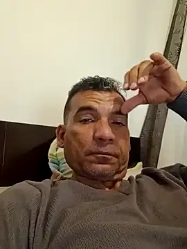 Daddy1972 online show from 02.14.25