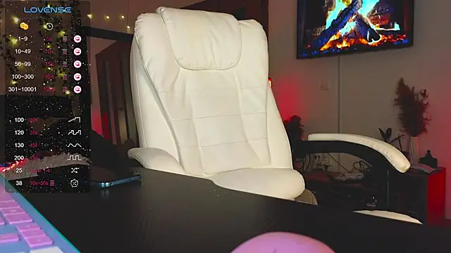 Juliette Sunshine online show from 02.07.25