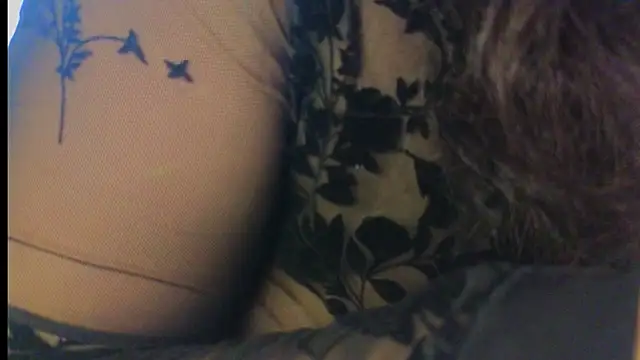 Snapshot of Malika_uAngel chatting on 03.06.25 Malika uAngel online show from 03.06.25