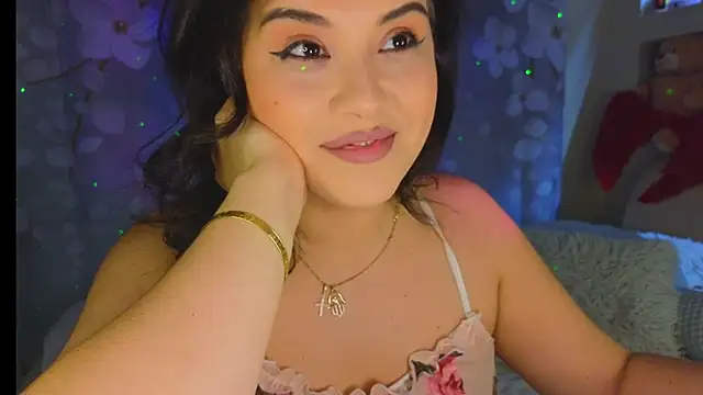 Snapshot of Malika_uAngel chatting on 03.08.25 Malika uAngel online show from 03.08.25