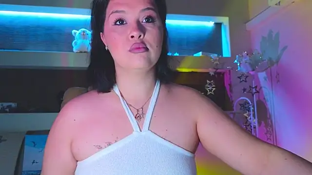 Snapshot of Malika_uAngel chatting on 09.17.25 Malika uAngel online show from 09.17.25