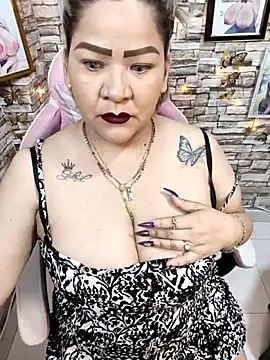 Dalessa Bigtits online show from 05.27.26