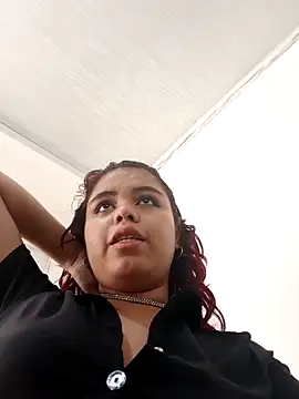 Snapshot of SabinaMerchetti chatting on 02.27.26 SabinaMerchetti online show from 02.27.26