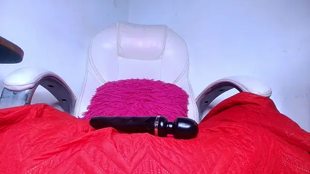 naomi kyse online show from 03.11.25