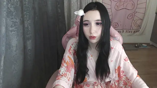 Snapshot of Holy420lolii chatting on 01.24.25 Holy420lolii online show from 01.24.25