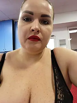 GeorgiaLerox online show from 02.18.25