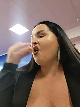 GeorgiaLerox online show from 09.15.25