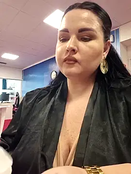 Snapshot of GeorgiaLerox chatting on 01.19.26 GeorgiaLerox online show from 01.19.26