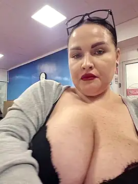 Snapshot of GeorgiaLerox chatting on 02.07.26 GeorgiaLerox online show from 02.07.26