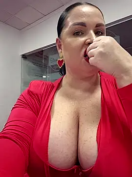 Snapshot of GeorgiaLerox chatting on 02.14.26 GeorgiaLerox online show from 02.14.26