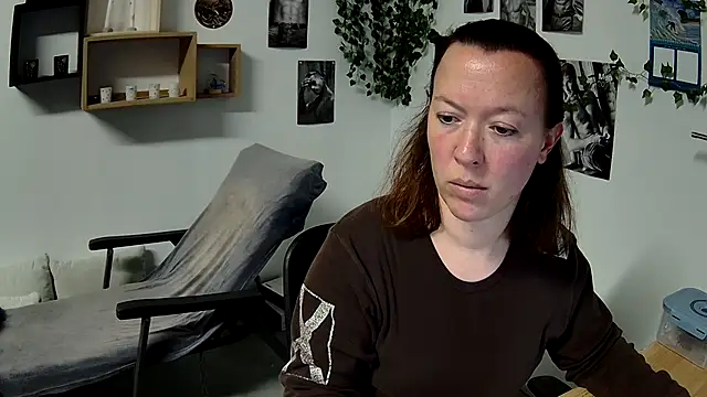 Snapshot of AnyaKrey@xh chatting on 01.20.25 AnyaKreyxh online show from 01.20.25