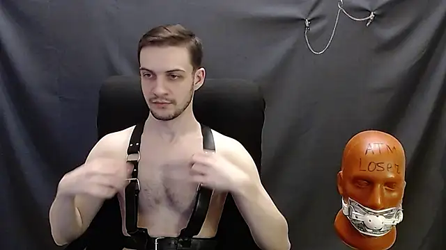 Snapshot of _Damien_thorn_ chatting on 02.28.25 Damien thorn online show from 02.28.25