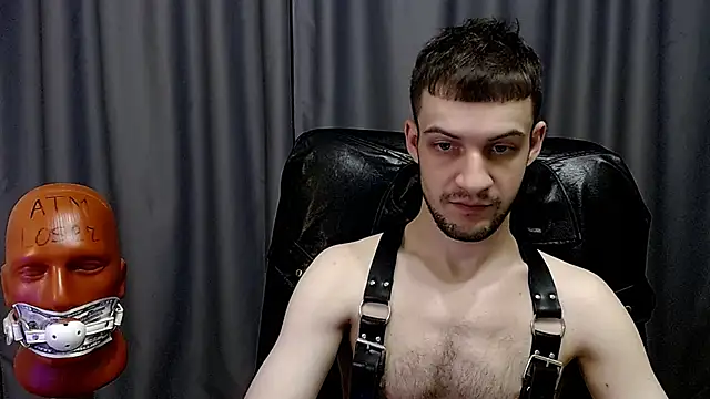 Snapshot of _Damien_thorn_ chatting on 10.22.25 Damien thorn online show from 10.22.25