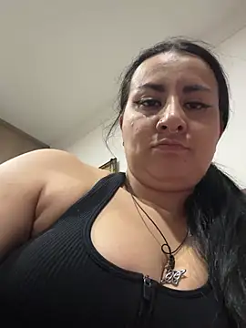 Abril Luv online show from 02.05.26