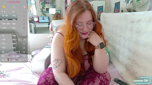 FluffyRainbowKity online show from 06.14.26