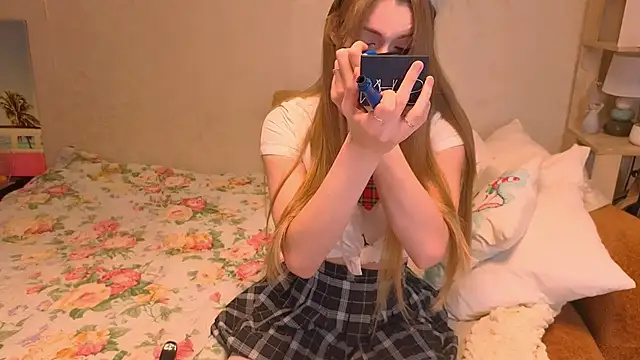 ShyBerryNelly online show from 06.07.26