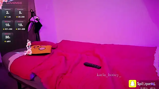 Snapshot of Spit_queen chatting on 02.18.26 Spit queen online show from 02.18.26