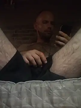 Adamvarga0318 online show from 09.08.25