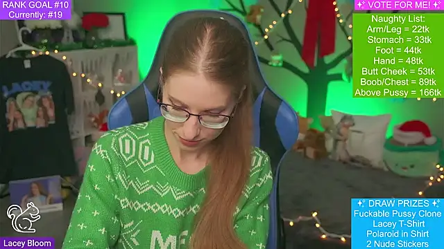 TheLaceyBloom online show from 12.24.24