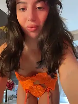 Tasty Nora online show from 10.02.25